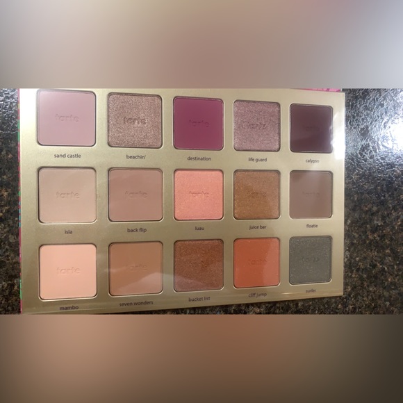 Tarte Passport To Paradise Collectors Set - Picture 5 of 5